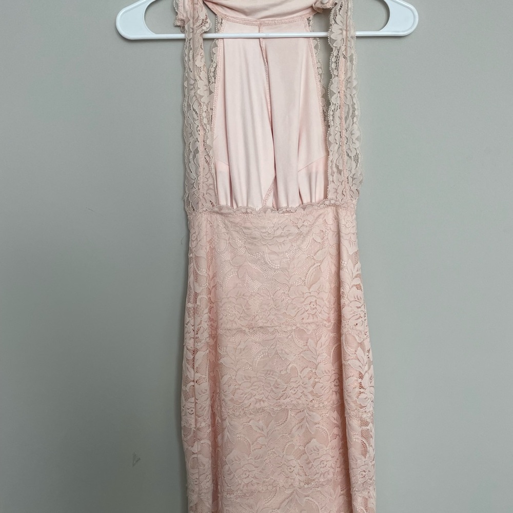 Backless guess dress